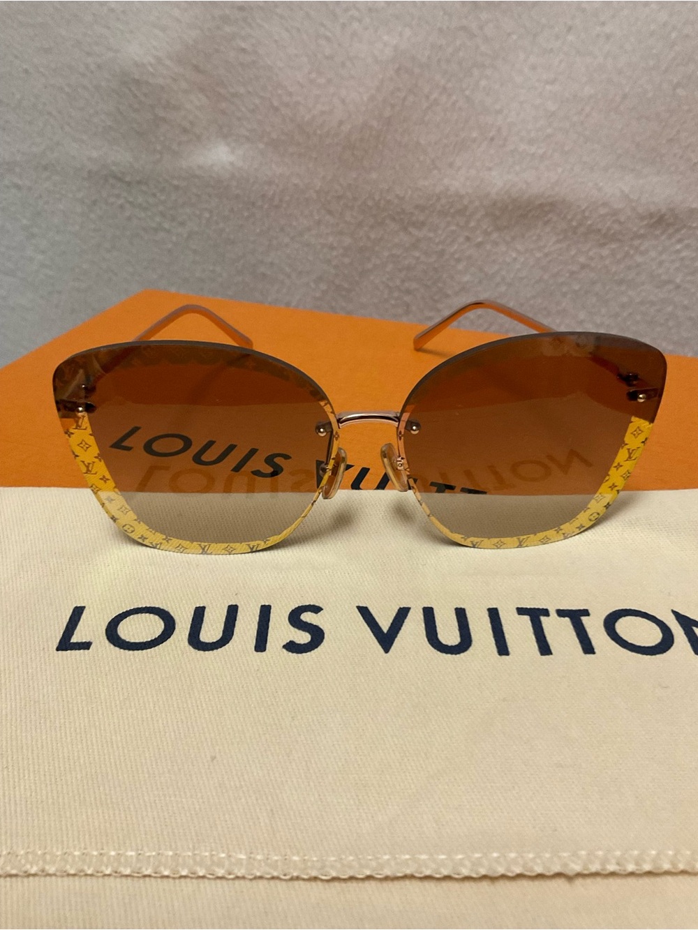 Louis Vuitton LV Halo Square Sunglasses